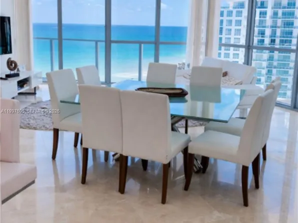 3101 S Ocean Dr, Hollywood, FL