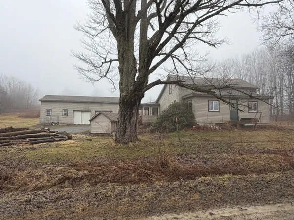 14766 Tomer Rd, Guys Mills, PA 16327
