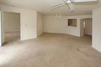 5th image of 7280 Westpointe Blvd APT 810