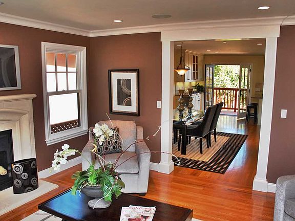Living Room / Dining Room