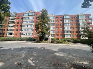 225 Alvin Rd #507, Ottawa, ON K1K4H6