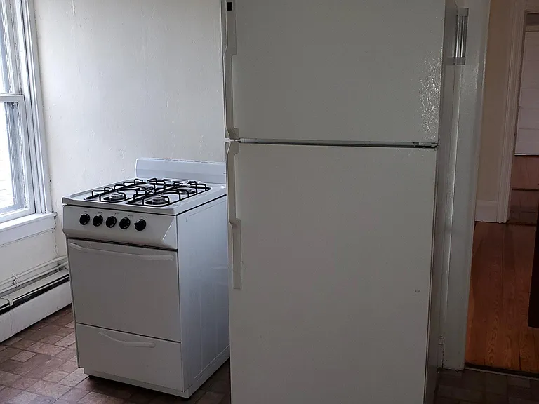 3 Doane Ave #3 — Photo 8