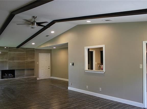 4th image of 3711 Crown Shore Dr