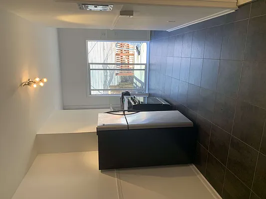 Rented by Flatiron Real Estate Advisors LLC | media 27