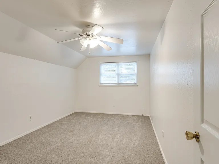 2nd floor bedroom