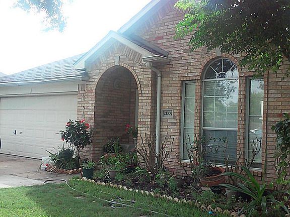 3rd image of 21007 Rushville Ct