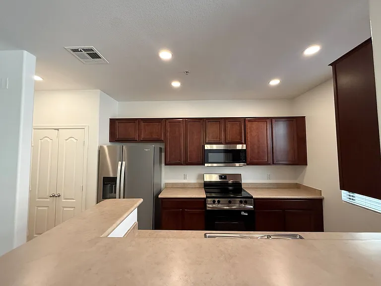 240 W Juniper Ave #1027 — Photo 8
