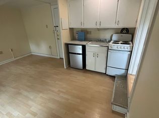 188 Cliff St #8, Burlington, VT 05401