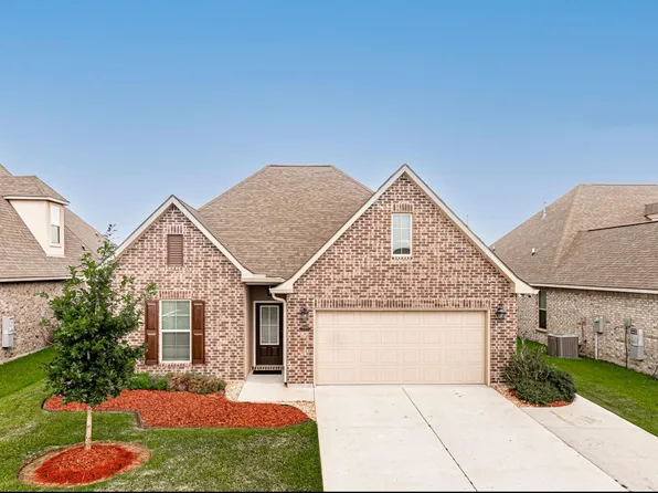 41332 Hackett Canal Dr, Gonzales, LA 70737
