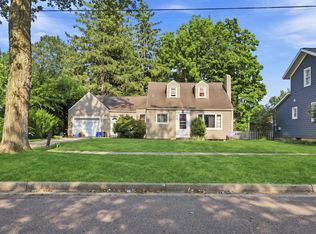 617 East St, Three Rivers, MI 49093