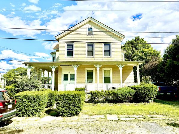 302 Avenue I #2L