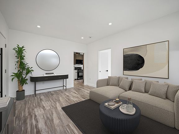 5th image of 1023 Tremont St #D