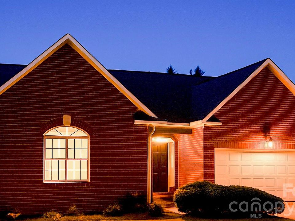 1st image of 1304 Overhill Rd