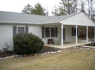 143 Frog Hollow Ln, Stuarts Draft, VA 24477