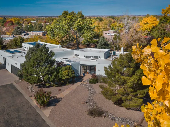 1409 Camino Ecuestre NW, Albuquerque, NM 87107