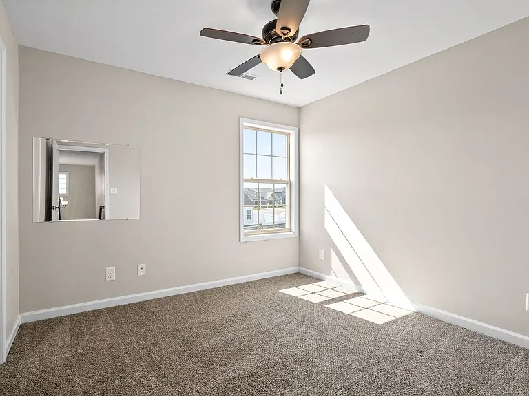 205 Elwell Rd — Photo 26