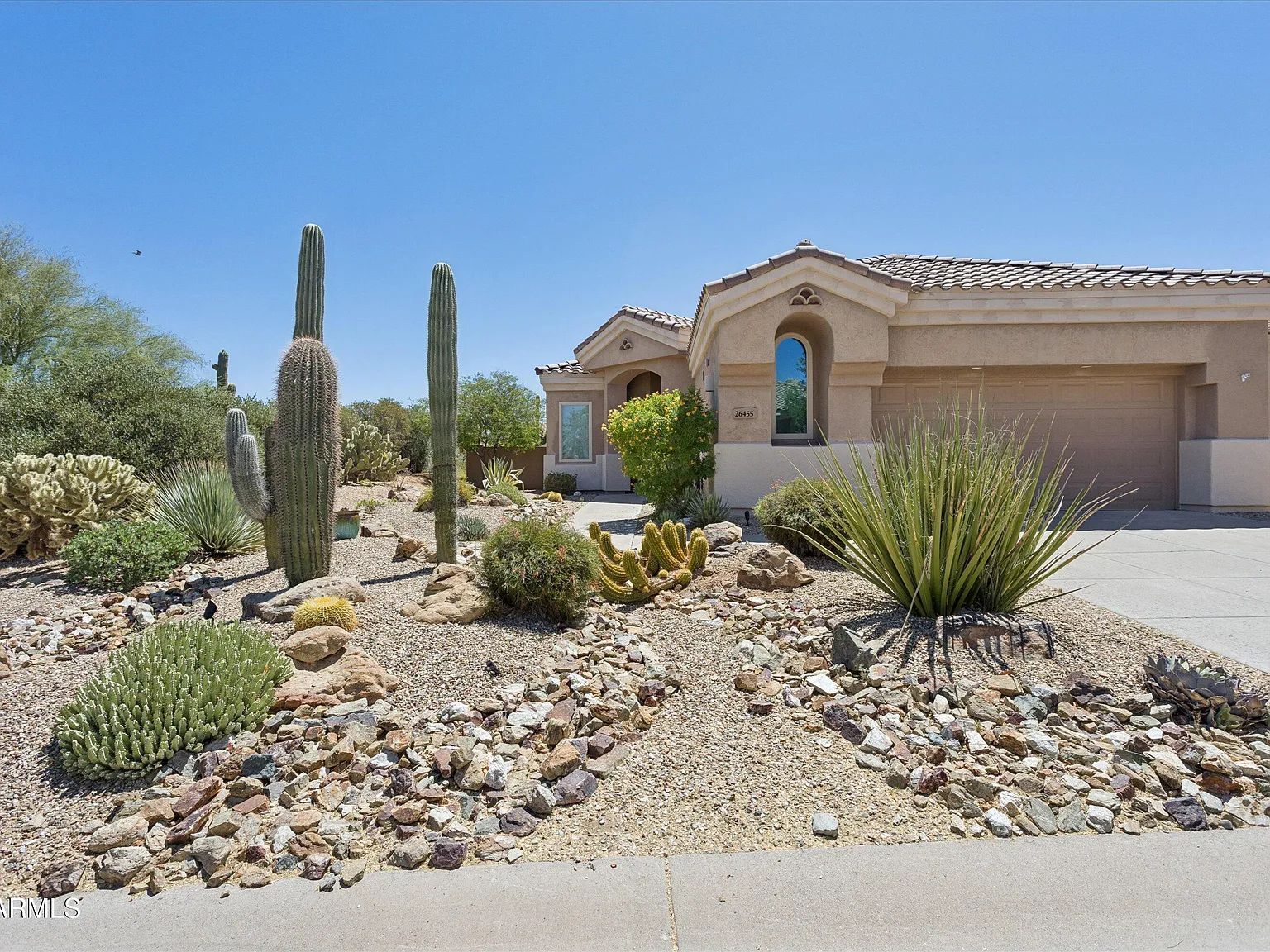 3 bed, 3.0 bath, 1975 sqft, $4,850 — Photo 1