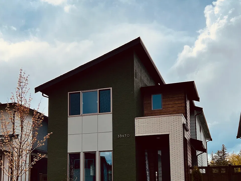 33470 Golden Lakes Ln