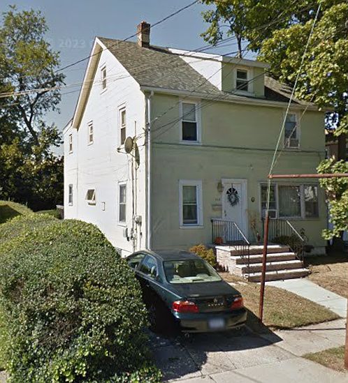 1st image of 249 Lenox Pl #2