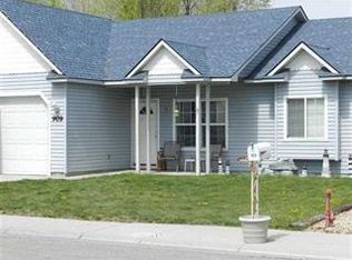 909 S Lily Ct, Nampa, ID 83686