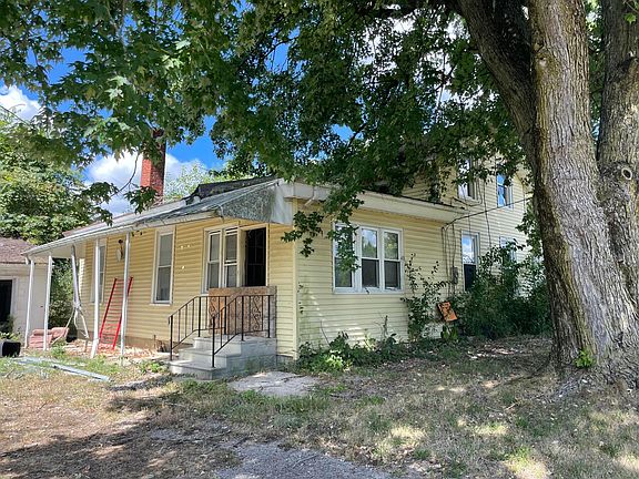 2nd image of 708 N Washington Ave