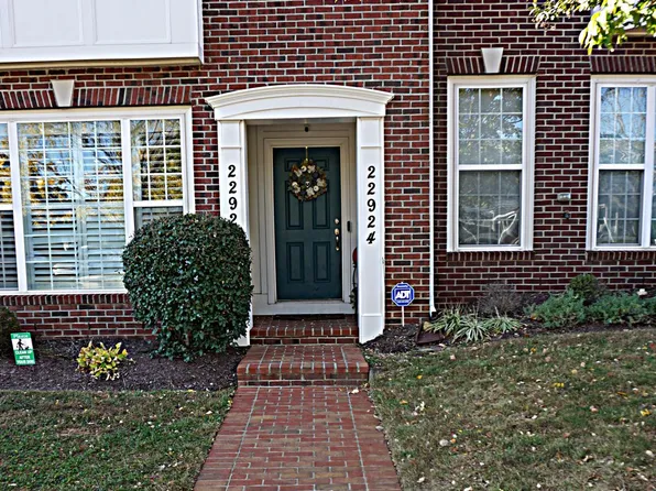 22922 Newcut Rd #2251, Clarksburg, MD 20871