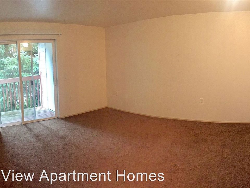 2nd image of 117 Bayview Way NE APT 202