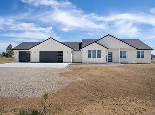 3621 W Montgomery Rd, Deer Park, WA 99006