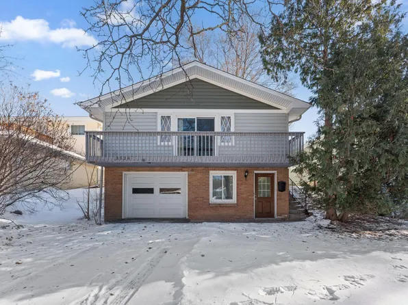 3526 Halifax Ave N, Robbinsdale, MN 55422