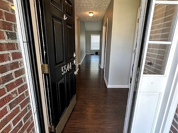 2nd image of 5544 Shady Pine Ct
