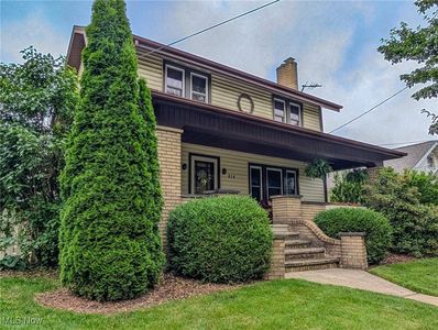 414 W Maple St, Hartville, OH, 44632