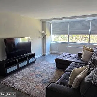 2 bed, 2.0 bath, 1225 sqft, $2,550 — Photo 4