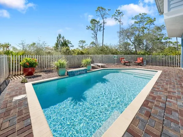217 Signal Ln, Port Saint Joe, FL 32456