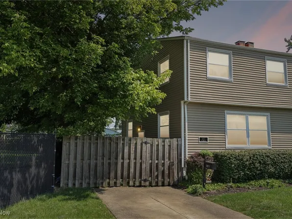 3871 W 165th St, Cleveland, OH 44111