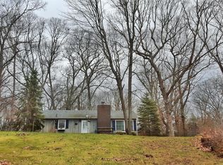 6557 N Evergreen Dr, White Cloud, MI 49349