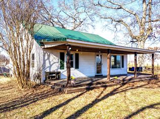 135 Campbellsville Pike, Ethridge, TN 38456