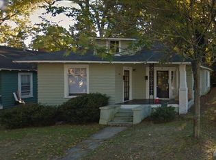 515 Charter Pl #B, Greensboro, NC 27405