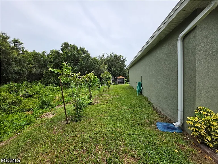 6004 Pecan Cir — Photo 21