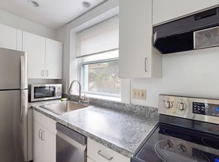 584 Chapel St APT 1, New Haven, CT 06511