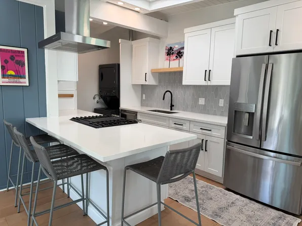 544 8th St, Hermosa Beach, CA 90254