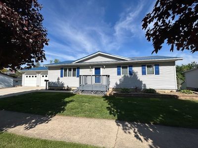 704 Wilson St, Tama, IA, 52339