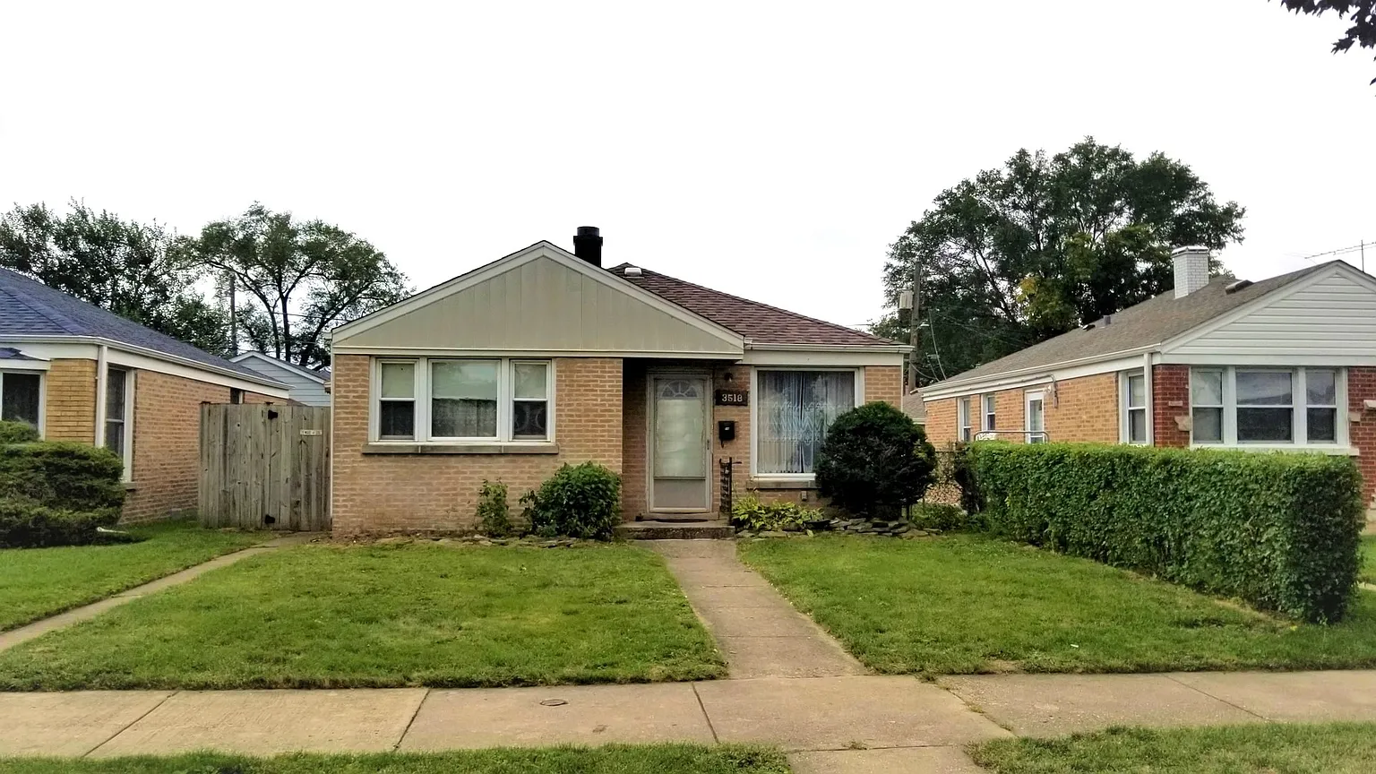 3518 Ernst St photo 1