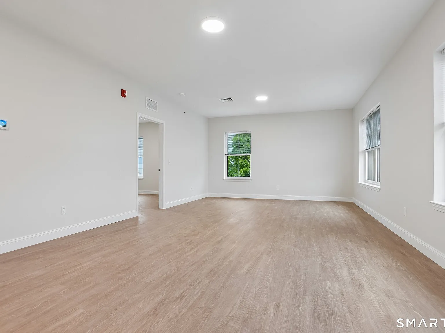 Studio, 1.0 bath, 795 sqft, $2,300 — Photo 4