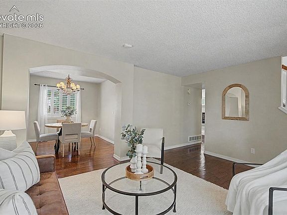 2nd image of 5960 Drifter St
