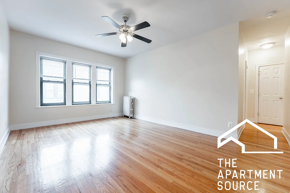 Building Photo - 4840 N Wolcott Ave #1B