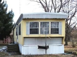 2010 Autokee St, Oregon, OH 43616