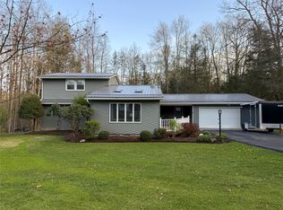 690 Pollard Hill Rd, Johnson City, NY 13790