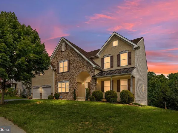 328 Wagon Wheel Ln, Hockessin, DE 19707