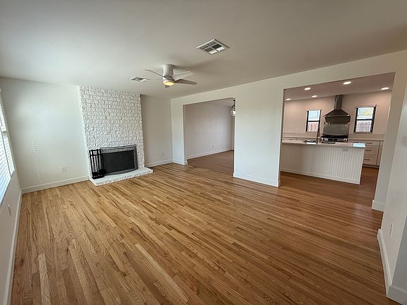 4th image of 7122 Frakes St