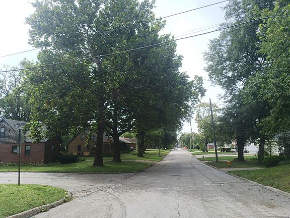 4th image of 1303 68th St